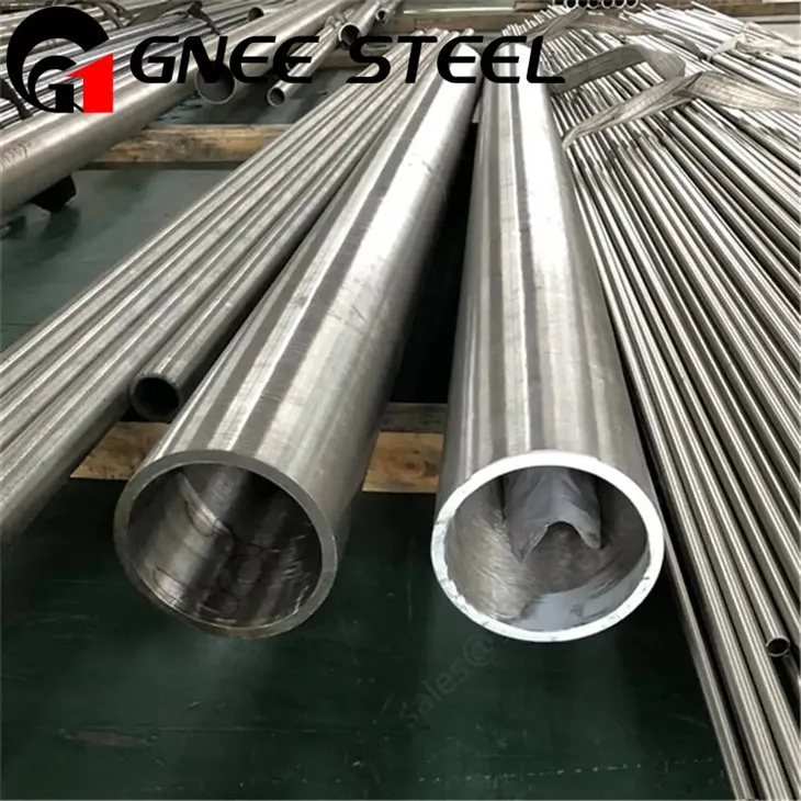 Tubo in lega Inconel 600